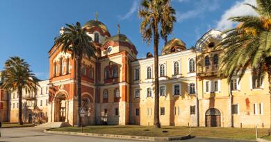 Экскурсии в `город Новый Афон, Абхазия` из Головинки